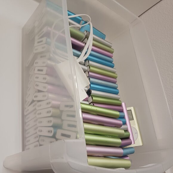 1X Apple Ipod Mini 1st or 2nd Generation With Accessories MP3 Music Player - Picture 4 of 16